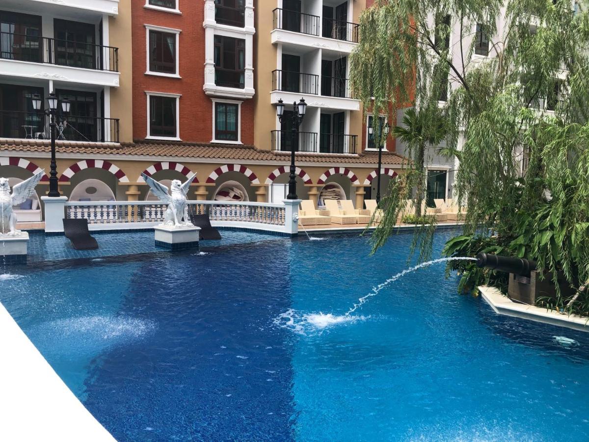 Espana Condo Resort Pattaya Evt Jomtien Beach Buitenkant foto