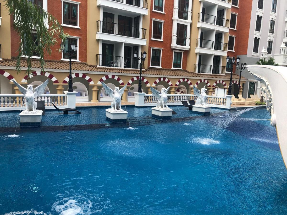 Espana Condo Resort Pattaya Evt Jomtien Beach Buitenkant foto