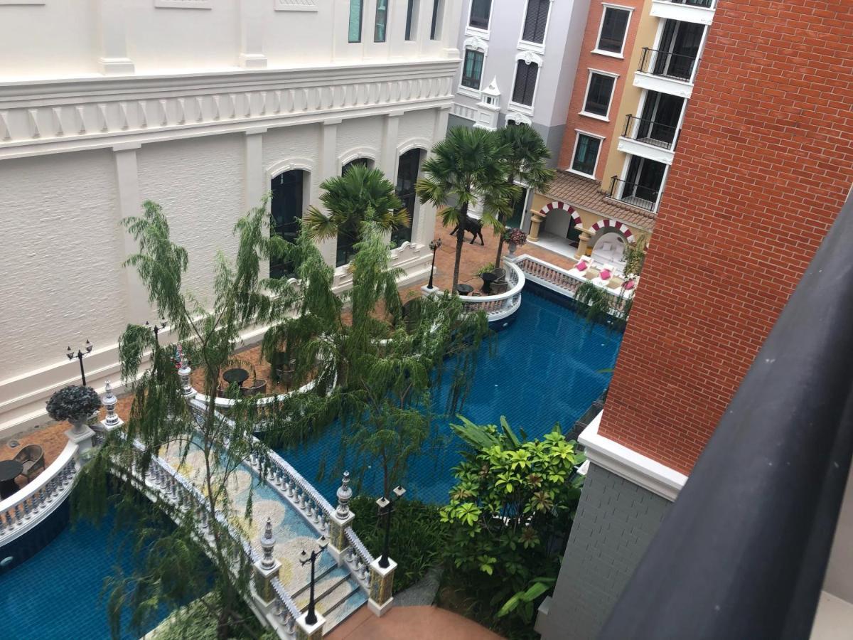 Espana Condo Resort Pattaya Evt Jomtien Beach Buitenkant foto